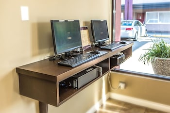 north vancouver hotel