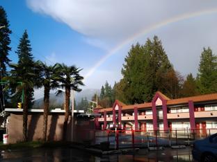 north vancouver hotel