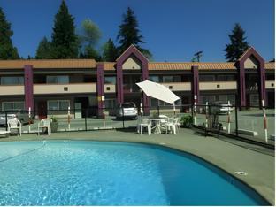 north vancouver hotel