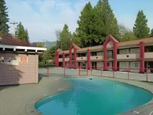 north vancouver hotel