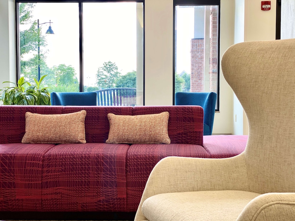 hilton garden inn oconomowoc