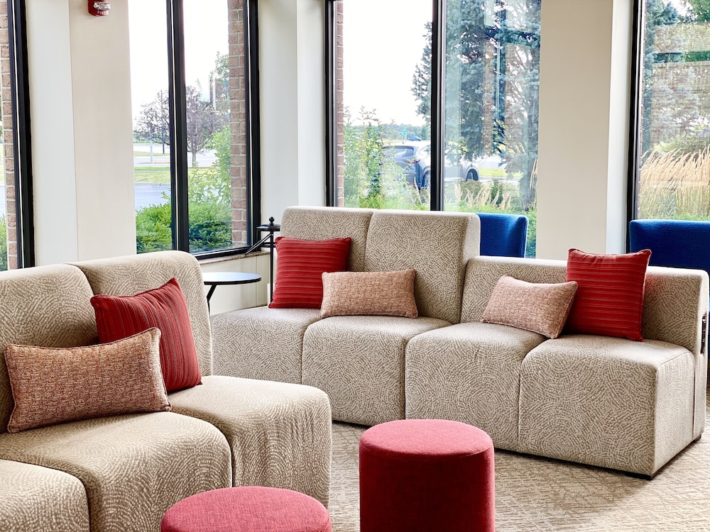 hilton garden inn oconomowoc