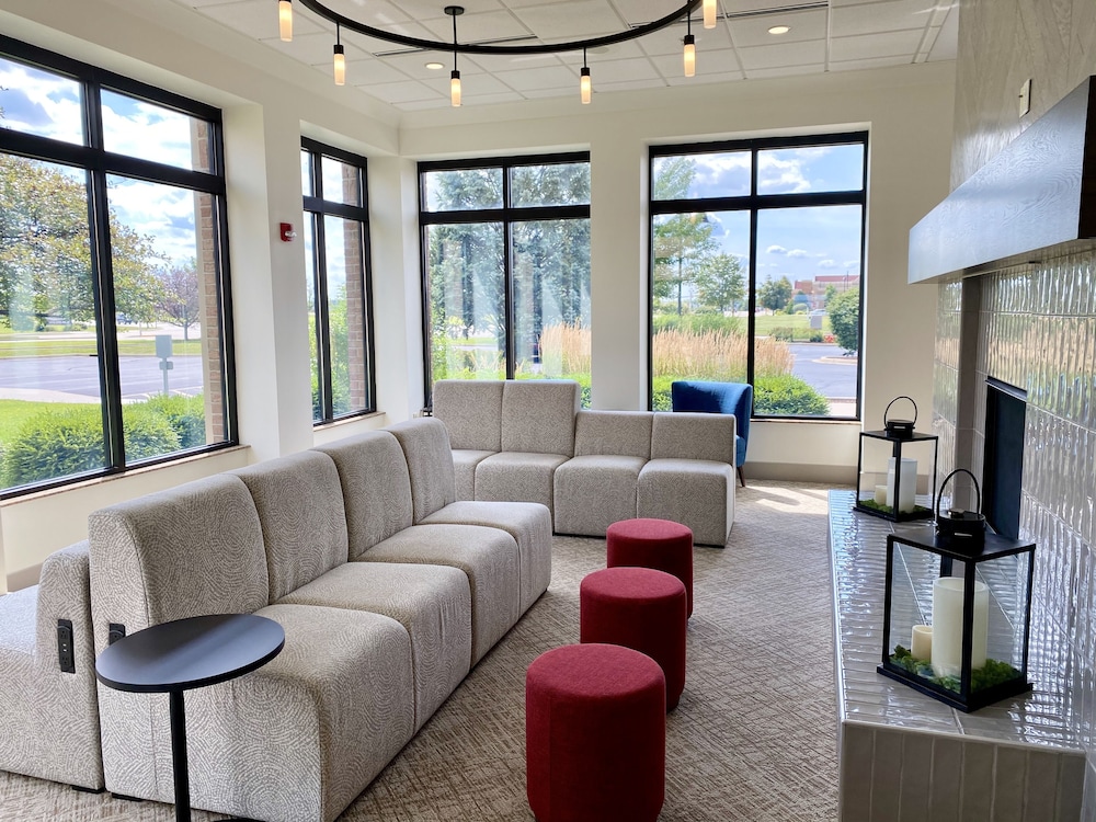 hilton garden inn oconomowoc