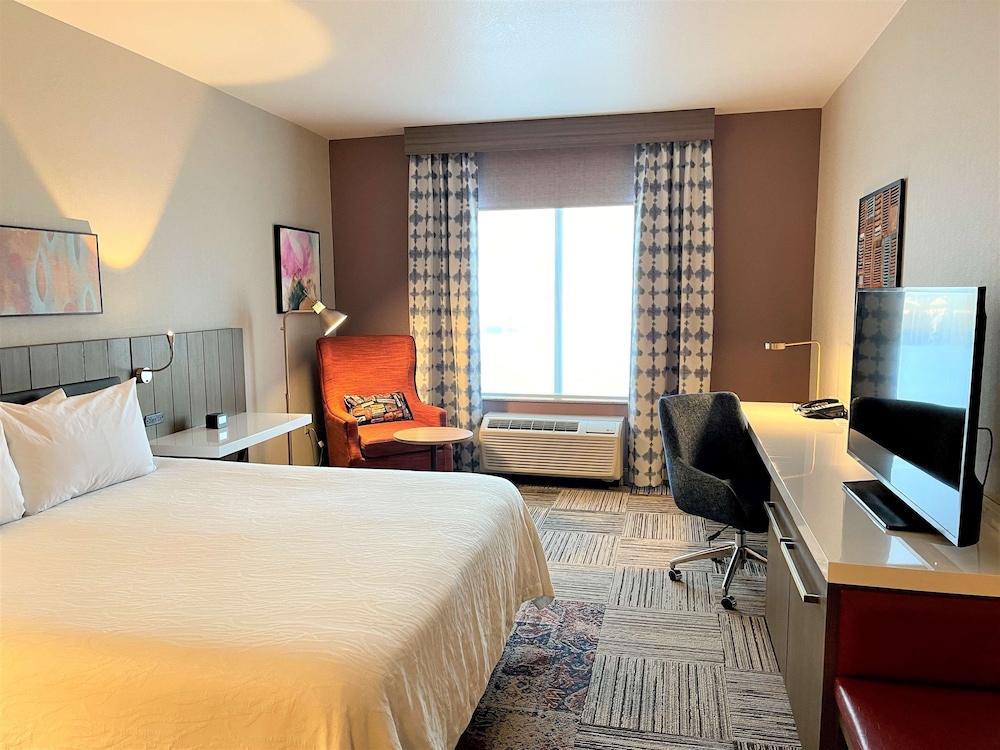 hilton garden inn oconomowoc