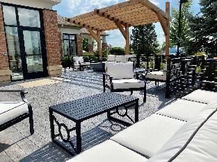 hilton garden inn oconomowoc