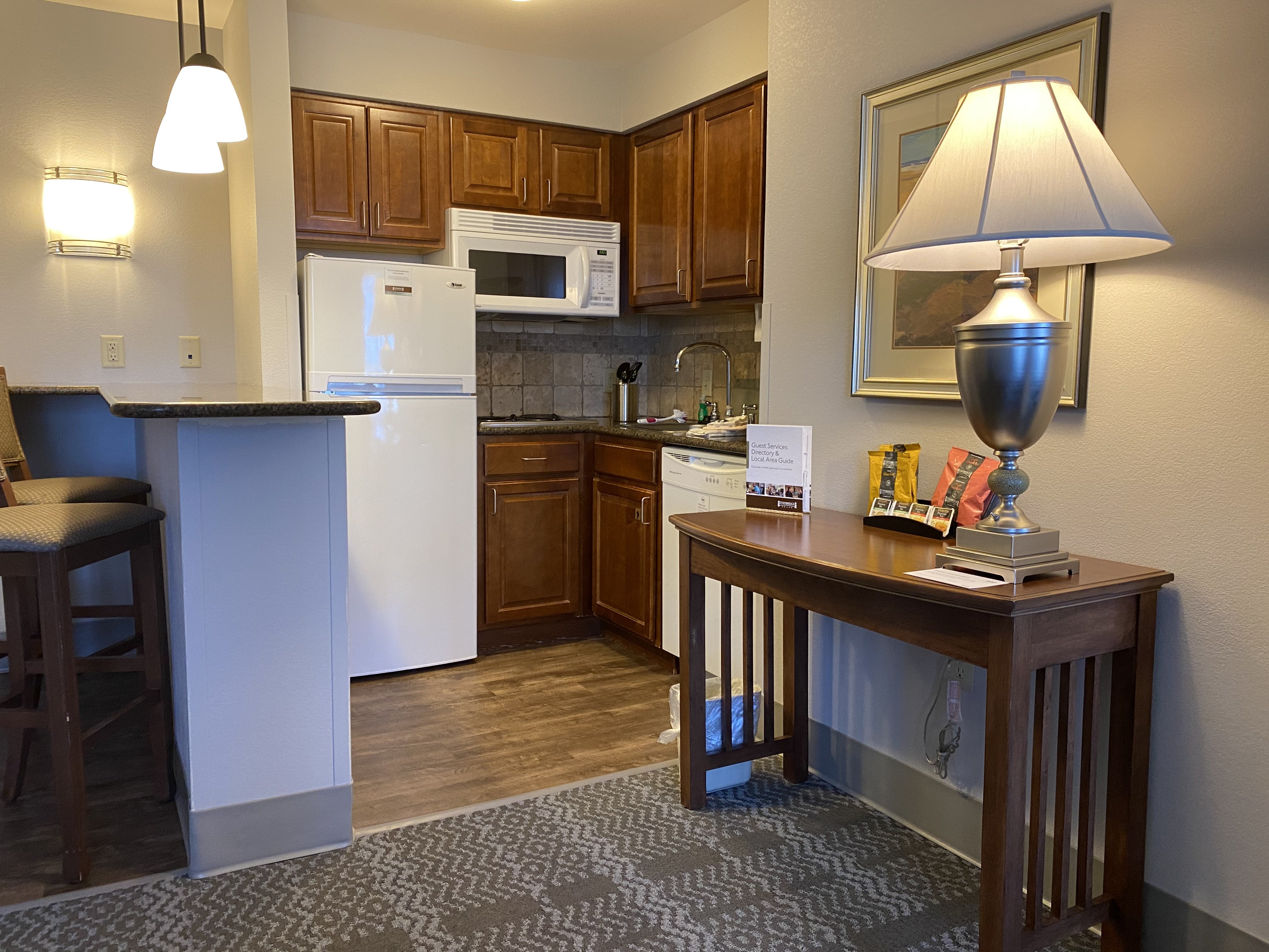 staybridge suites milwaukee west oconomowoc by ihg