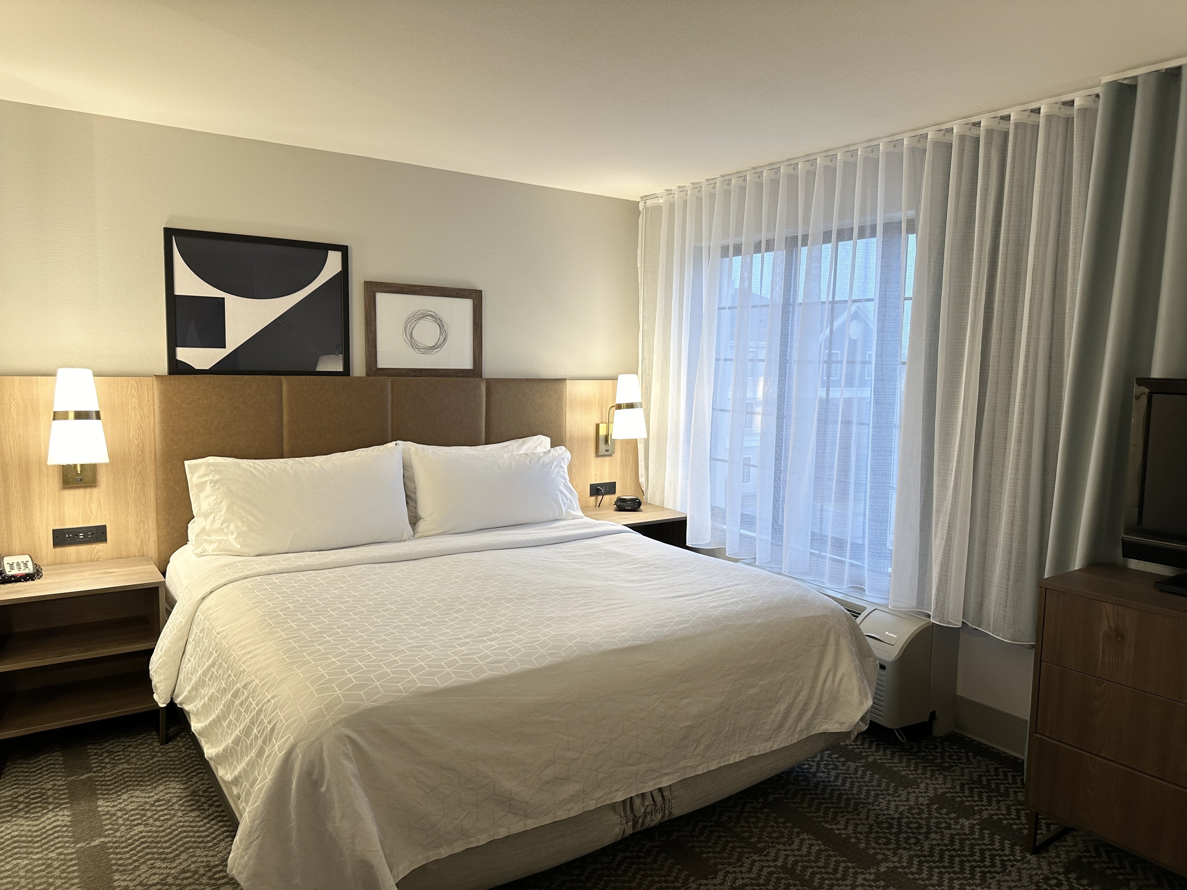 staybridge suites milwaukee west oconomowoc by ihg