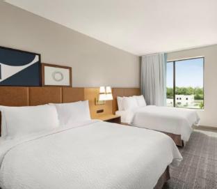 staybridge suites milwaukee west oconomowoc by ihg