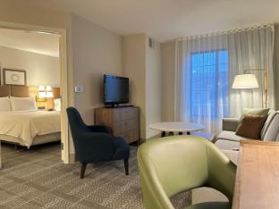staybridge suites milwaukee west oconomowoc by ihg