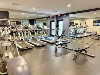Staybridge Suites Milwaukee West-Oconomowoc By Ihg,Milwaukee>>Delafield,3 star