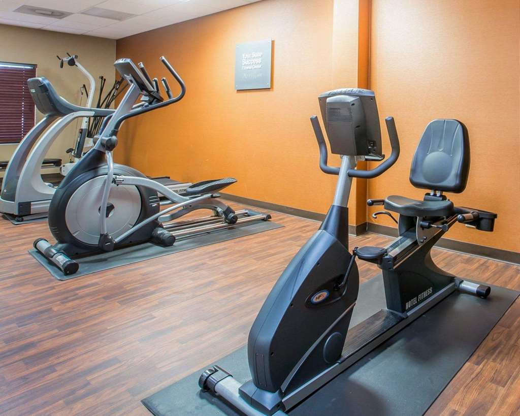 comfort suites atlanta airport