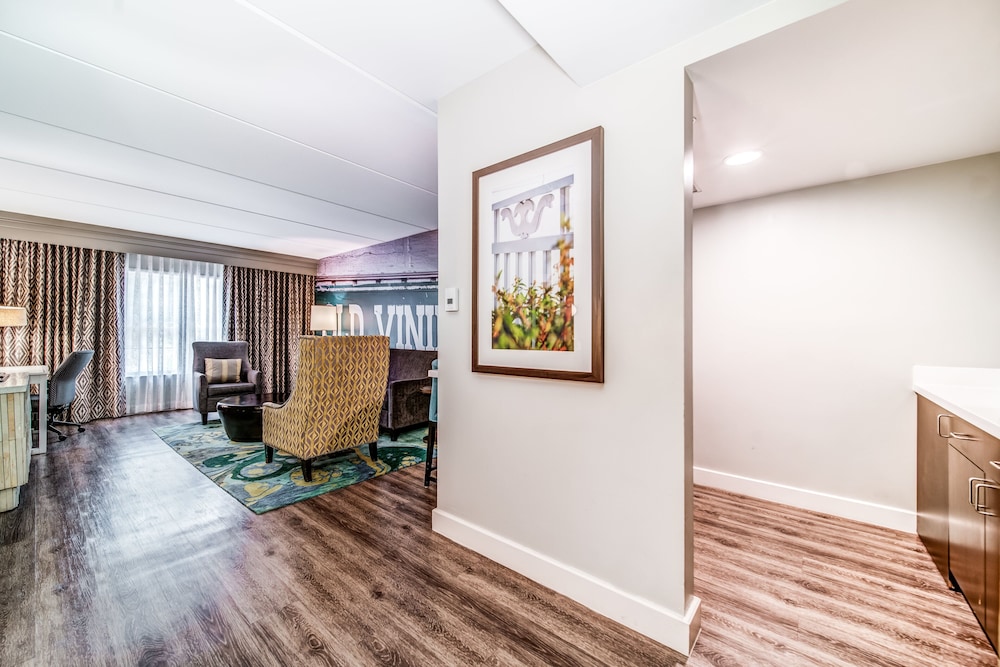 hotel indigo atlanta vinings by ihg