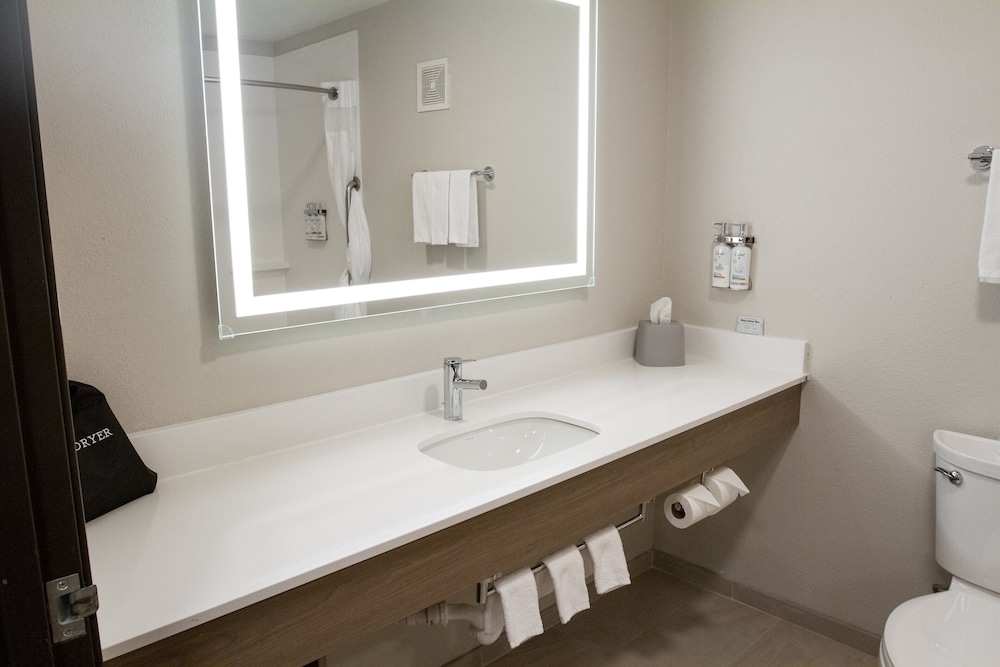 holiday inn express oneill by ihg