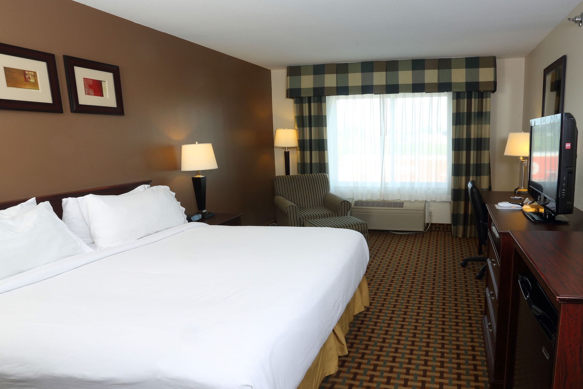 holiday inn express oneill by ihg
