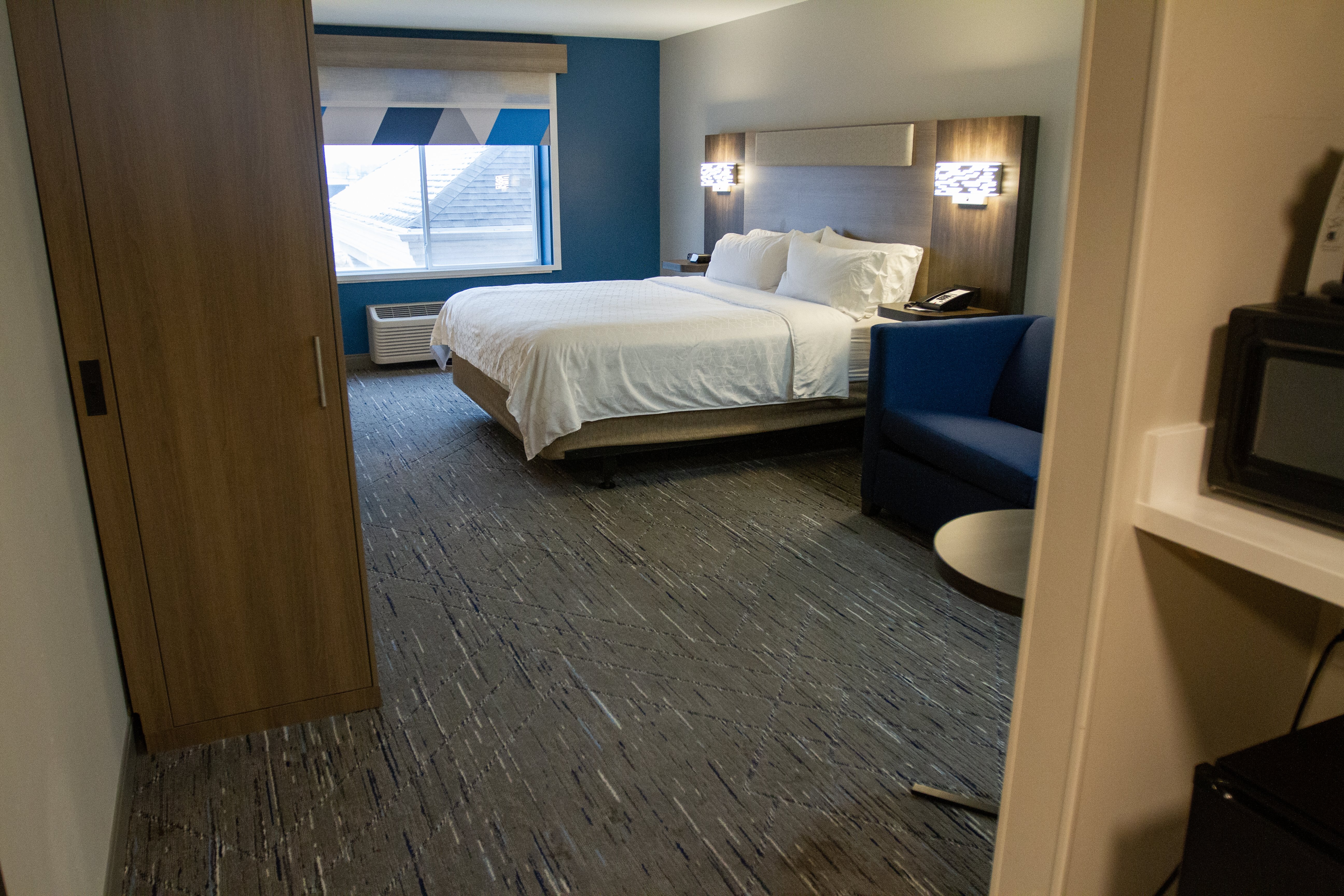 holiday inn express oneill by ihg