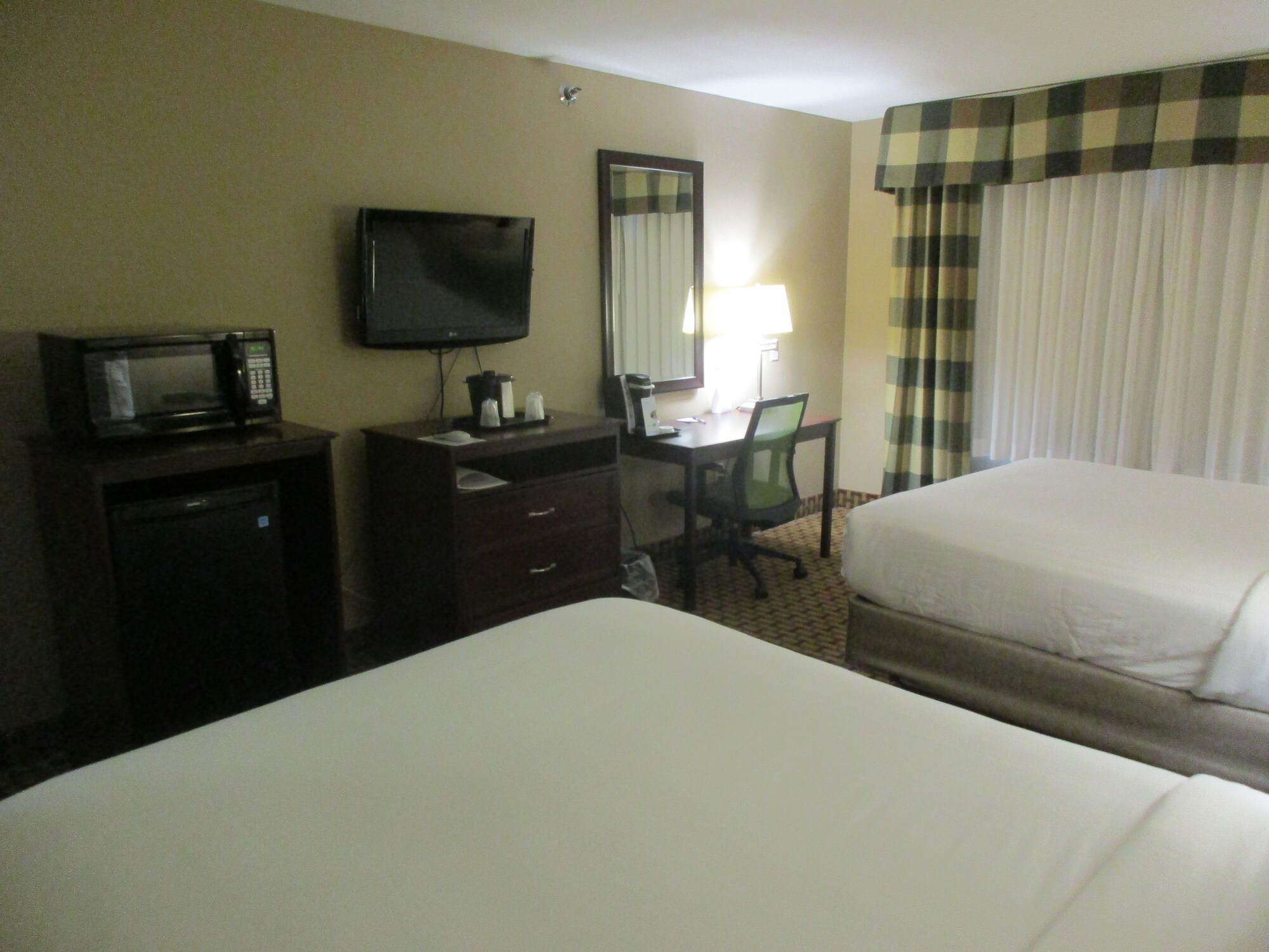 holiday inn express oneill by ihg