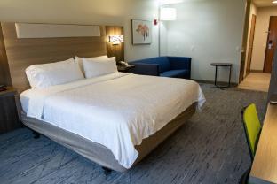 holiday inn express oneill by ihg