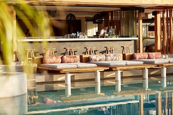 the syntopia hotel