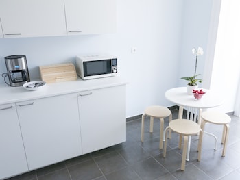 lisbon check in guesthouse