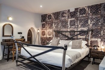 the bull hotel