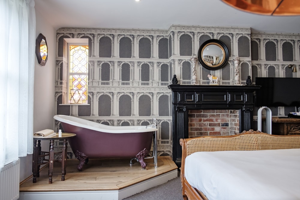 the bull hotel