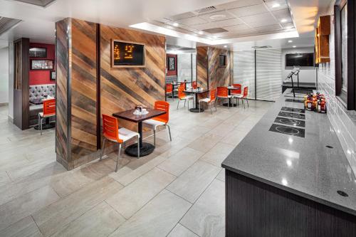 holiday inn atlanta northlake by ihg
