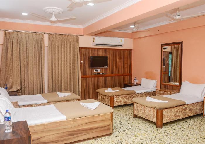 hotel subhash