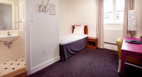 clarion collection hotel savoy