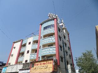 hotel shelter palace