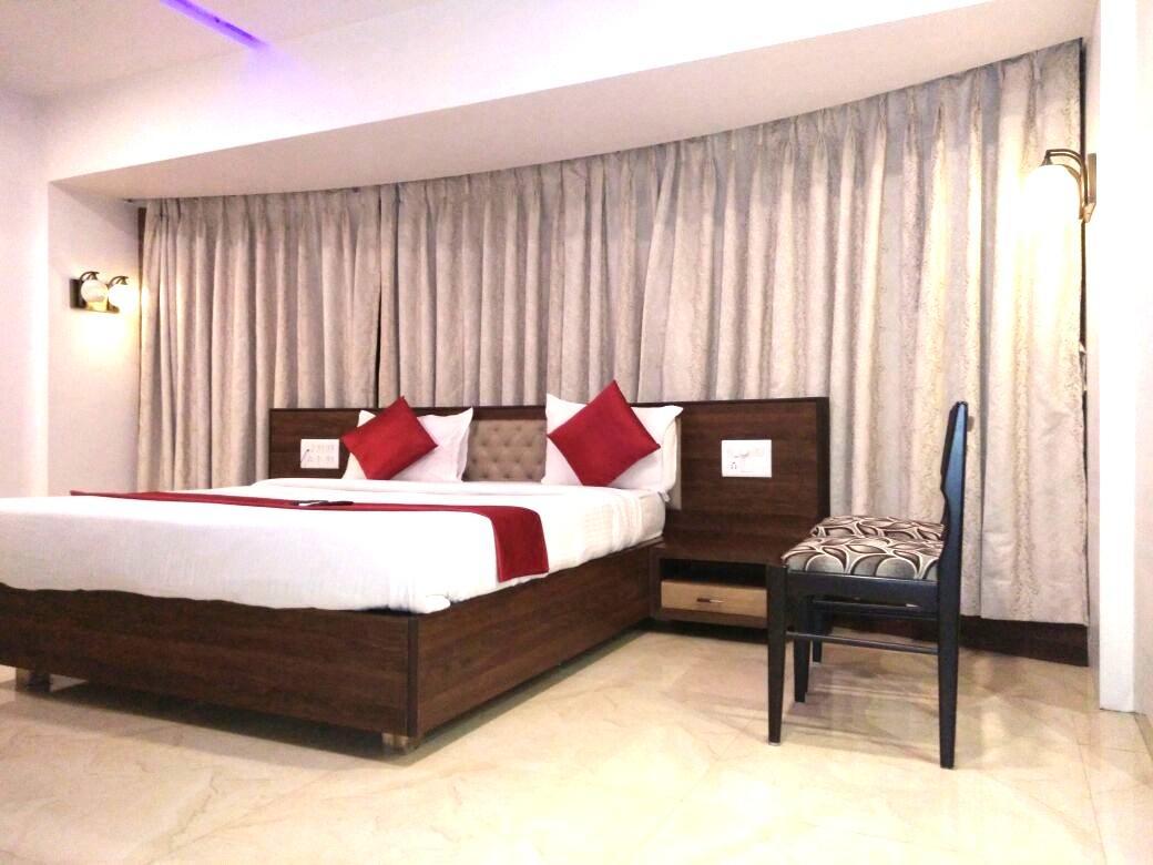 hotel shelter palace