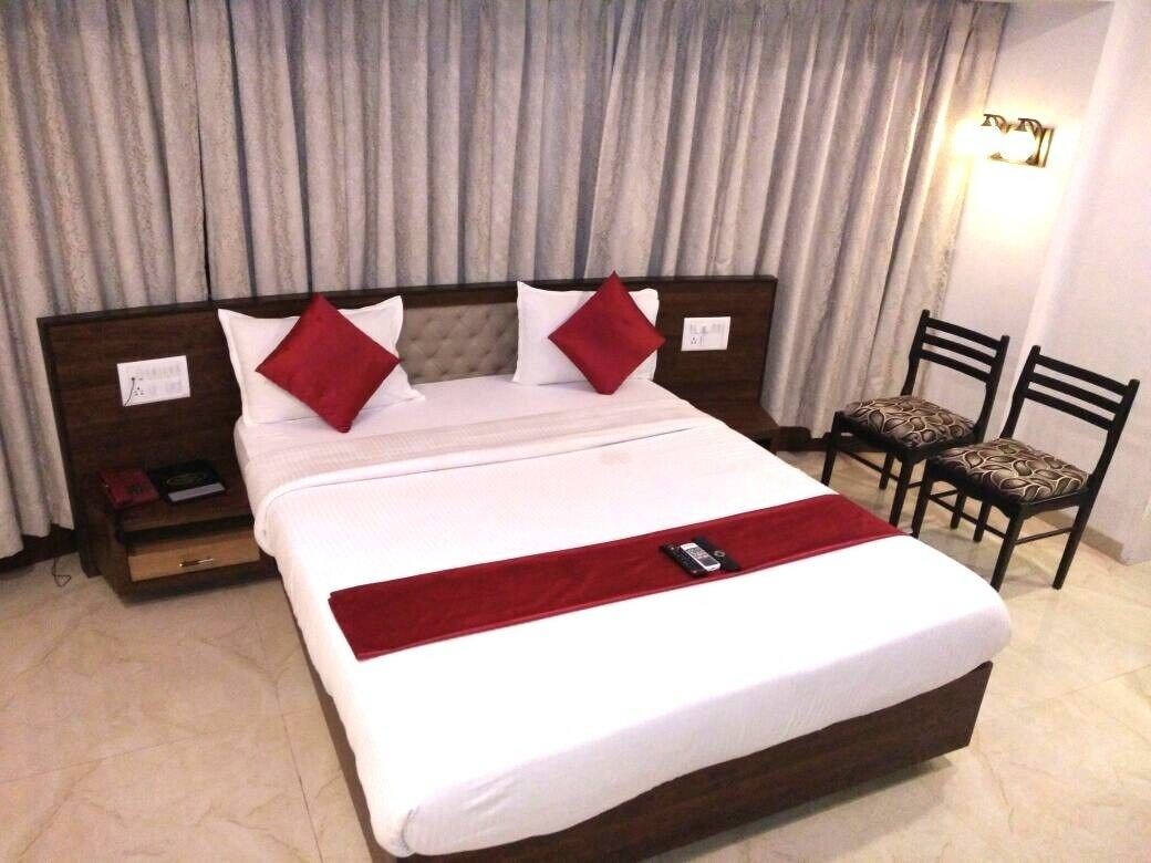 hotel shelter palace