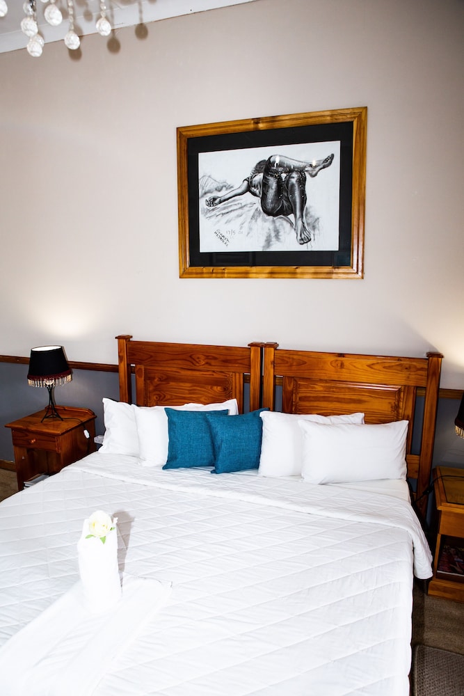 woodpecker guesthouse