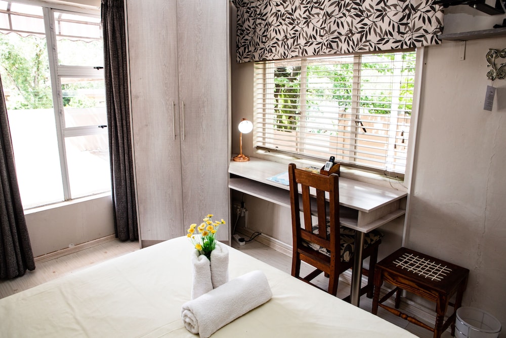 woodpecker guesthouse