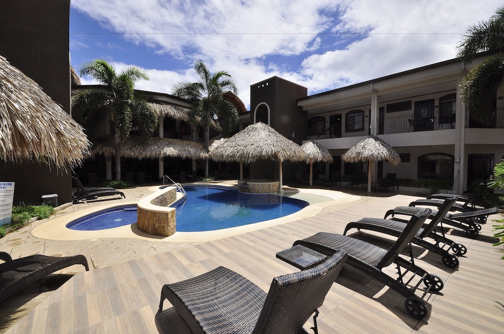 hotel colono beach