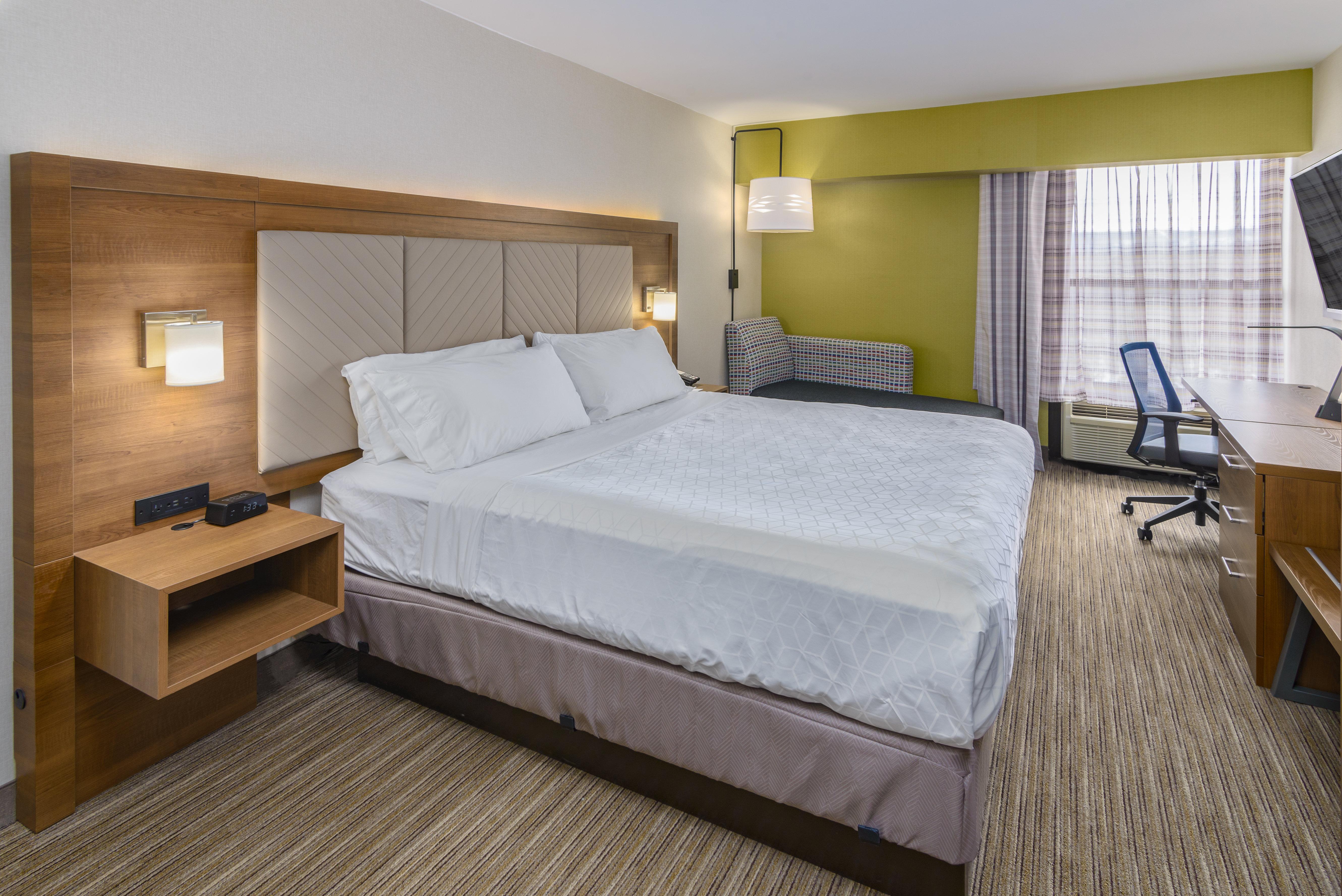 holiday inn express southington by ihg