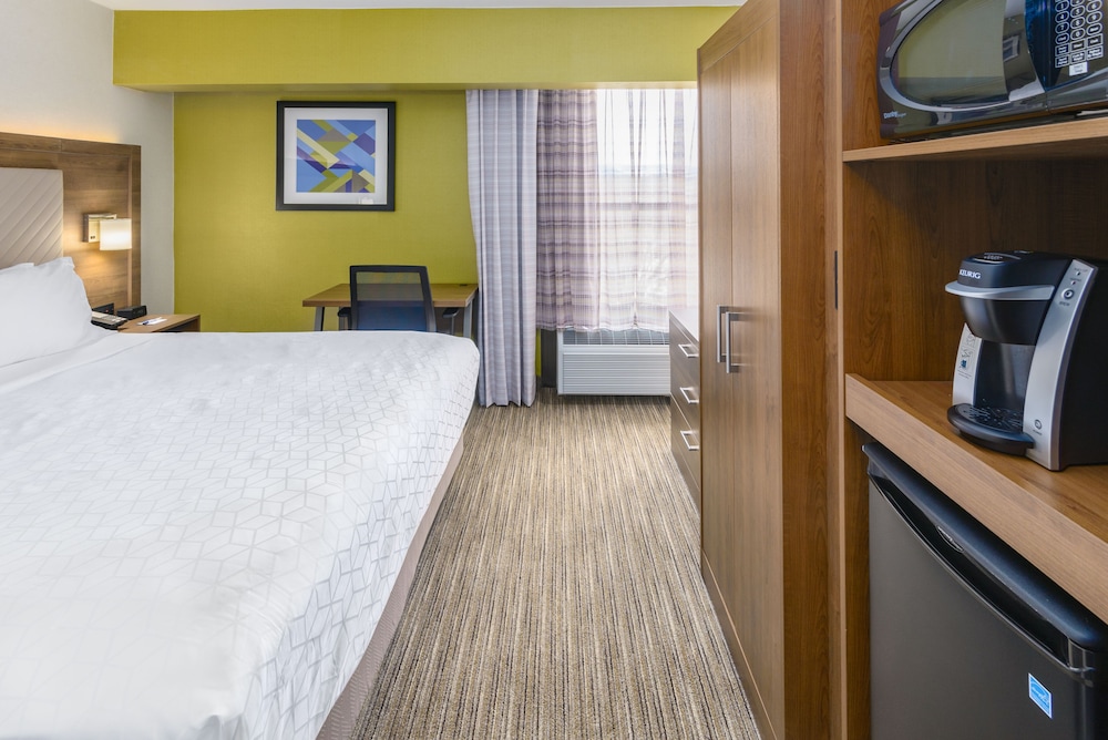 holiday inn express southington by ihg