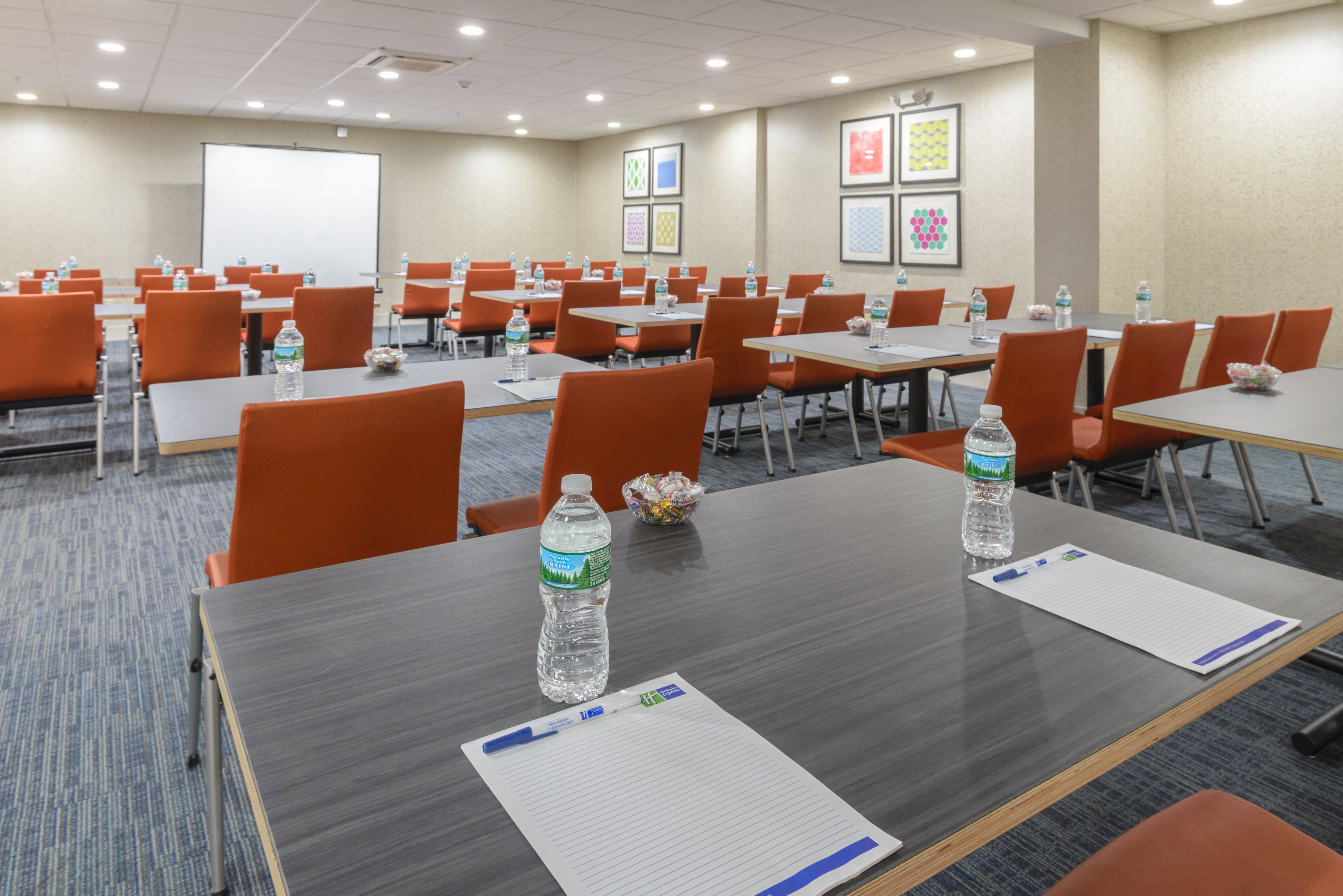 holiday inn express southington by ihg