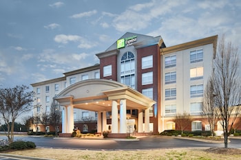 Holiday Inn Express Hotel & Suites Spartanburg-North By Ihg,Greenville County>>Greenville - Spartanburg,3 star