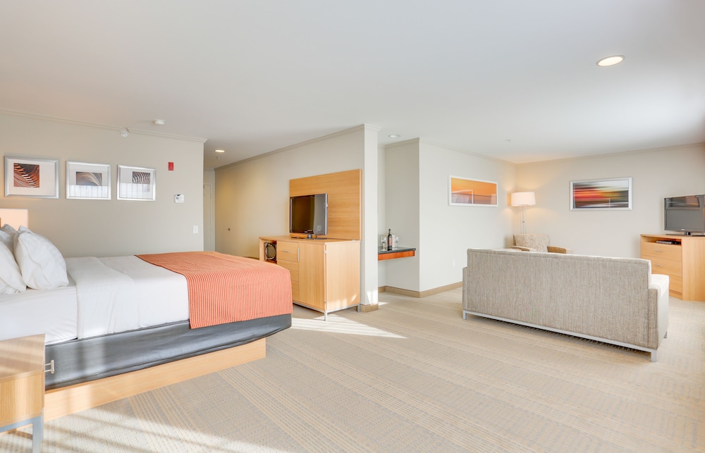 holiday inn express spokane airport by ihg