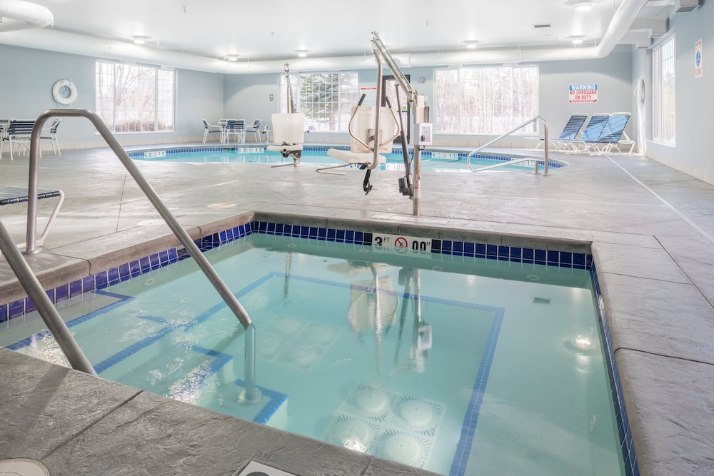 holiday inn express spokane airport by ihg