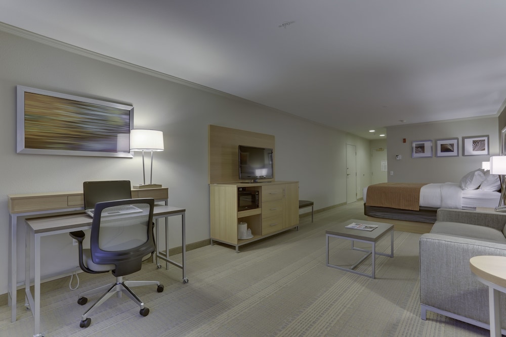 holiday inn express spokane airport by ihg