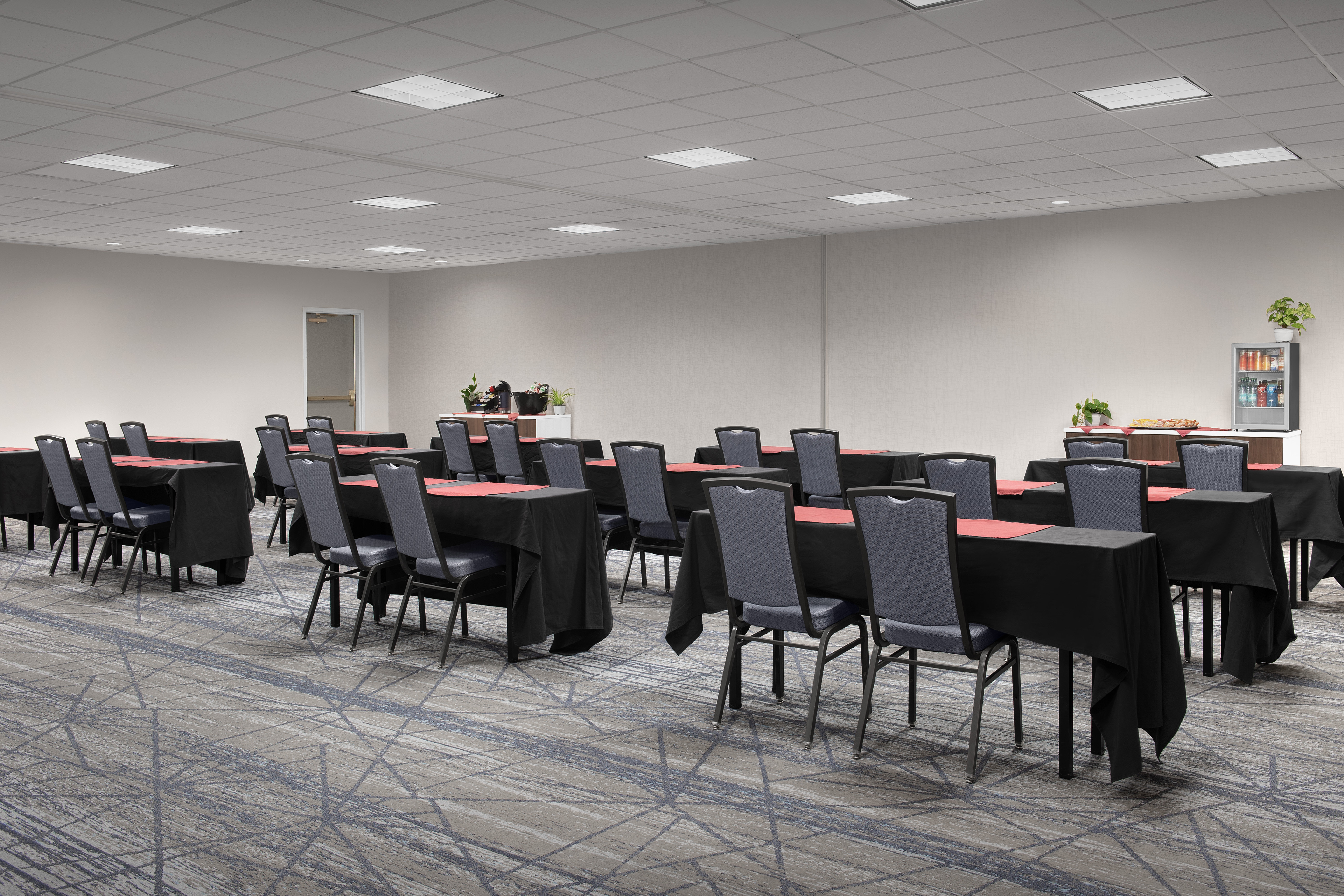 holiday inn express spokane airport by ihg