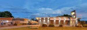 Sun Centre Motel,Murrawee>>Swan Hill,4 star