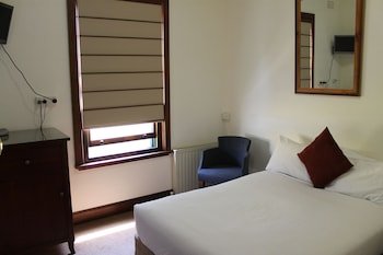 The Dormie House - On The Golf Course,Near Moss Vale Golf Club,4 star