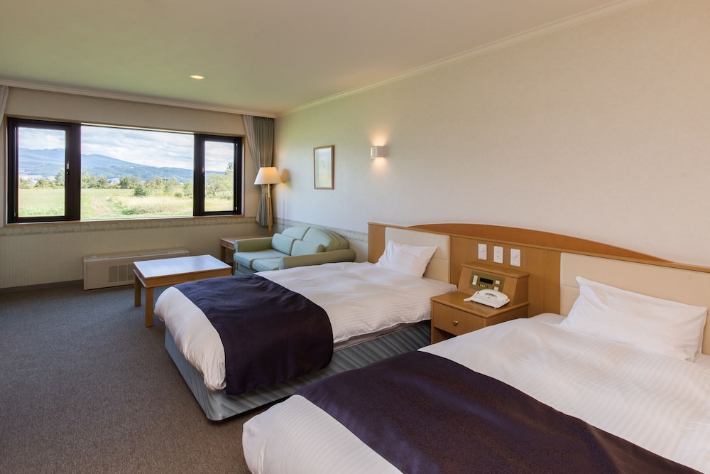 spa and hotel resort furano la terre