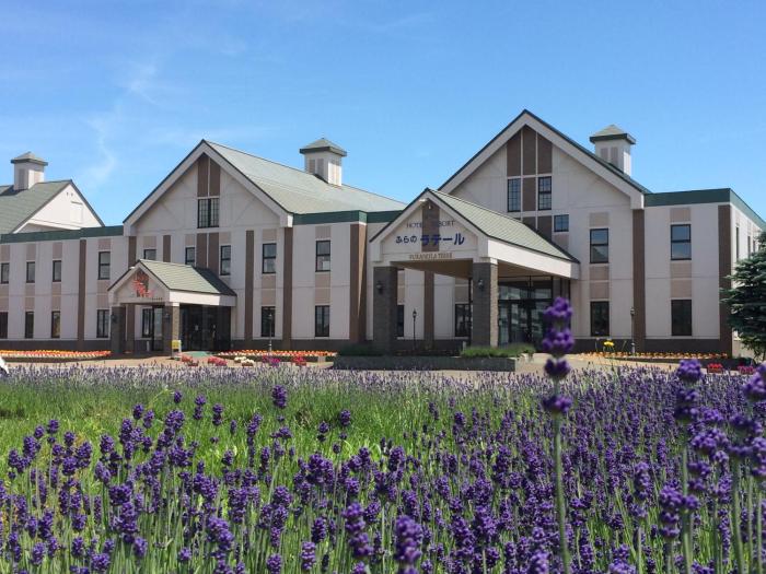 spa and hotel resort furano la terre