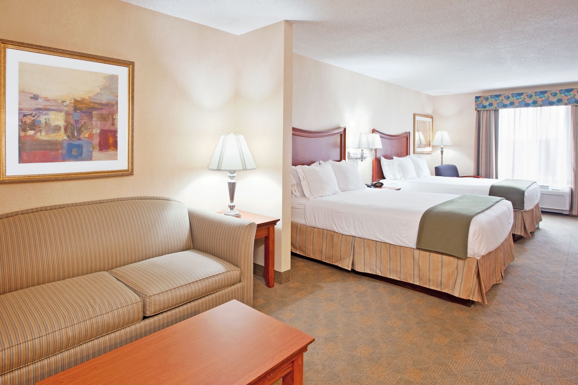 holiday inn express hotel and suites auburn hills by ihg