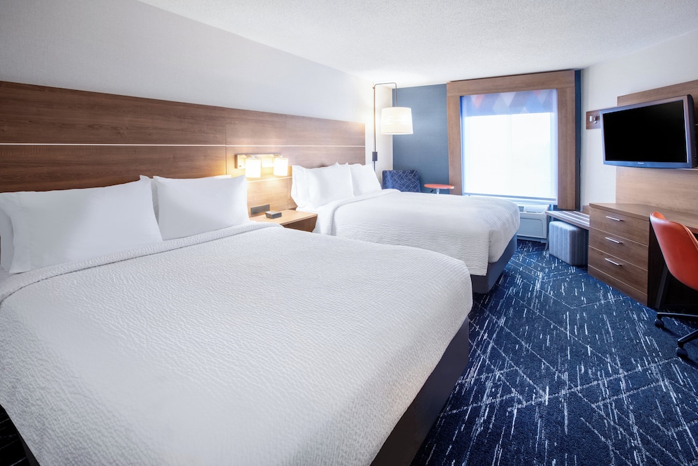 holiday inn express hotel and suites auburn hills by ihg