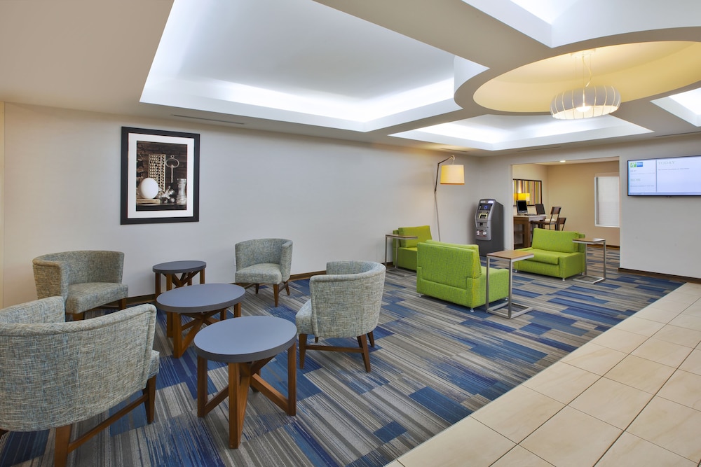holiday inn express hotel and suites auburn hills by ihg