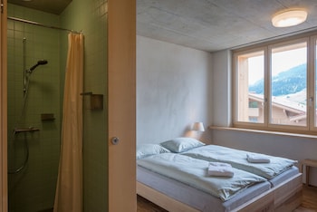 youth hostel saanen gstaad